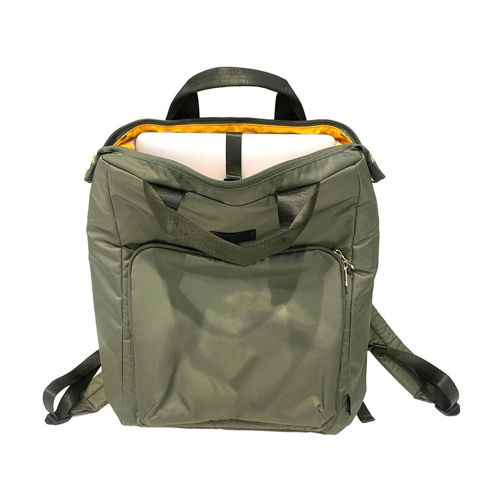 MacBook Pro 15inch ノートPC収納時(PCはケースに入れていない状態です。)