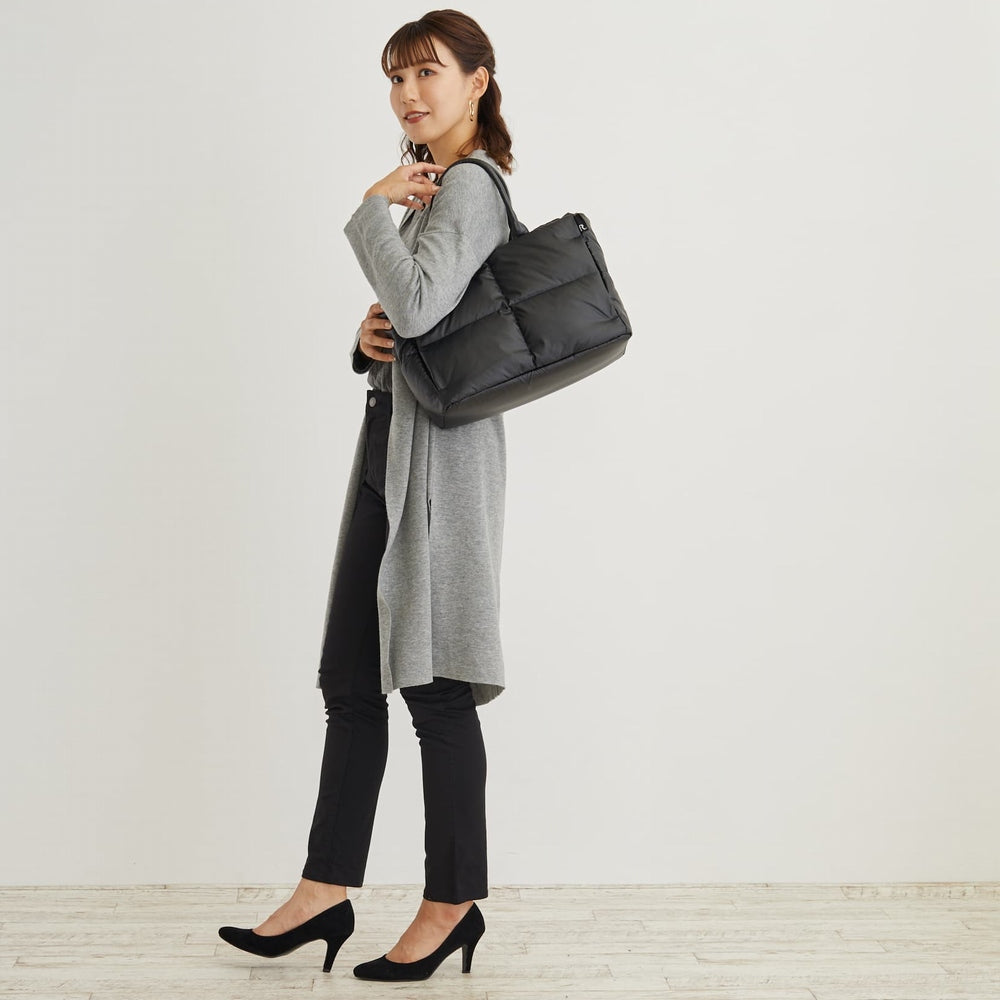 inspiration by FEATHER ROO FE.デリ.ROOTOTECARO-A / 1243