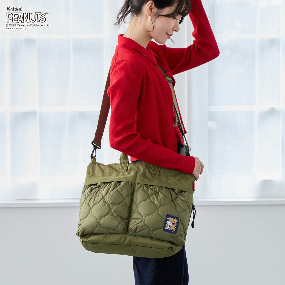 【PEANUTSコミック誕生75周年記念商品】IP.A4アーキャトルワイド.パフ..Peanuts-0R / 8456