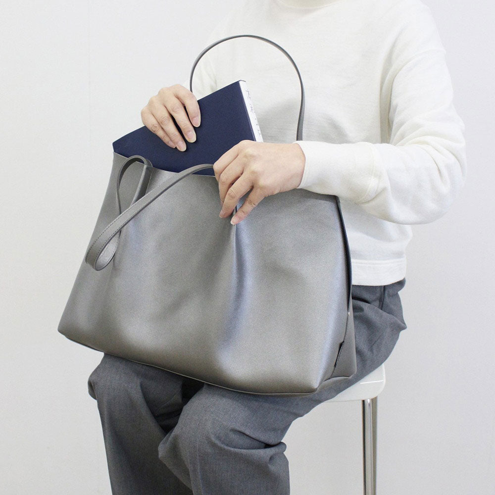 お値下げ中 RITOGATO チャコールグレー 限定商品】LT.ミディアム.レザレット.RTG-A / 188 – ROOTOTE FLAGSHIP