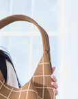 LT. Round Knit Tote / 3660