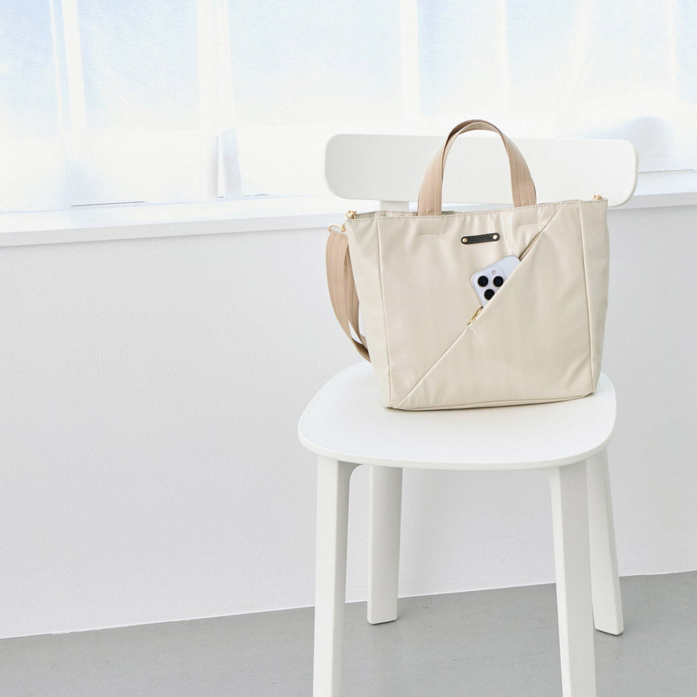 LT.Square.Slash-A / 3665 – ROOTOTE FLAGSHIP STORE