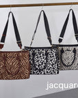LT. Medium. Jacquard-A / 3747