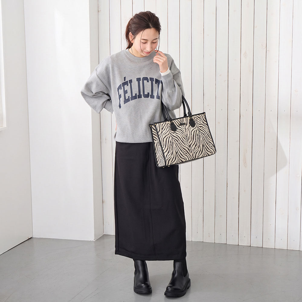 LT. Medium. Jacquard-A / 3747