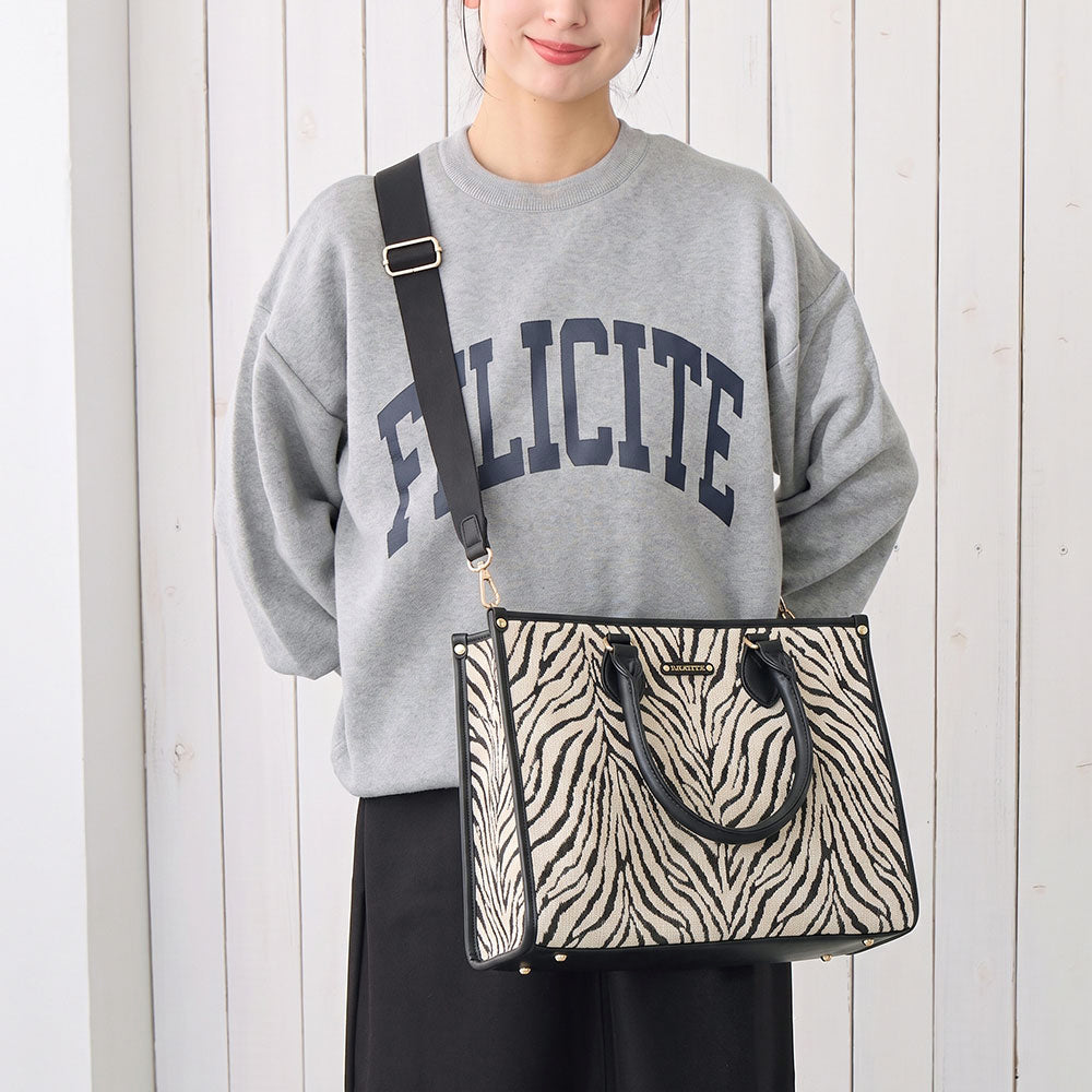 LT. Medium. Jacquard-A / 3747