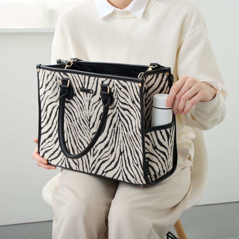 LT. Medium. Jacquard-A / 3747