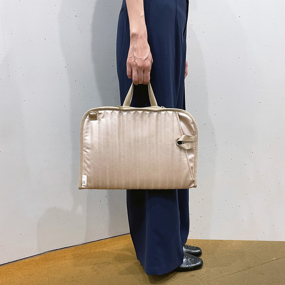 RUE DE VERNEUIL ミディアムトラベルシキルテッドトートバッグ RUE DE VERNEUIL ミディアムトラベルシキルテッドトートバッグ