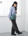 IP. Baby Roo. Pockets. Peanut - 1C / 8503
